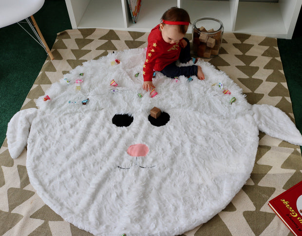 Fuzzie Dot Zoey - Plush Minky Lamb Children’s Blanket